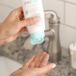 Bubble Free pH Balancing Cleanser