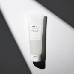 Madagascar Centella Tone Brightening Cleansing Gel Foam