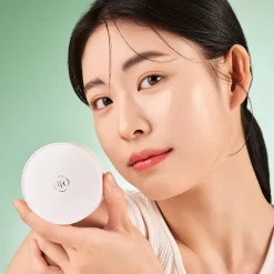 Wonder Releaf Centella BB Cushion